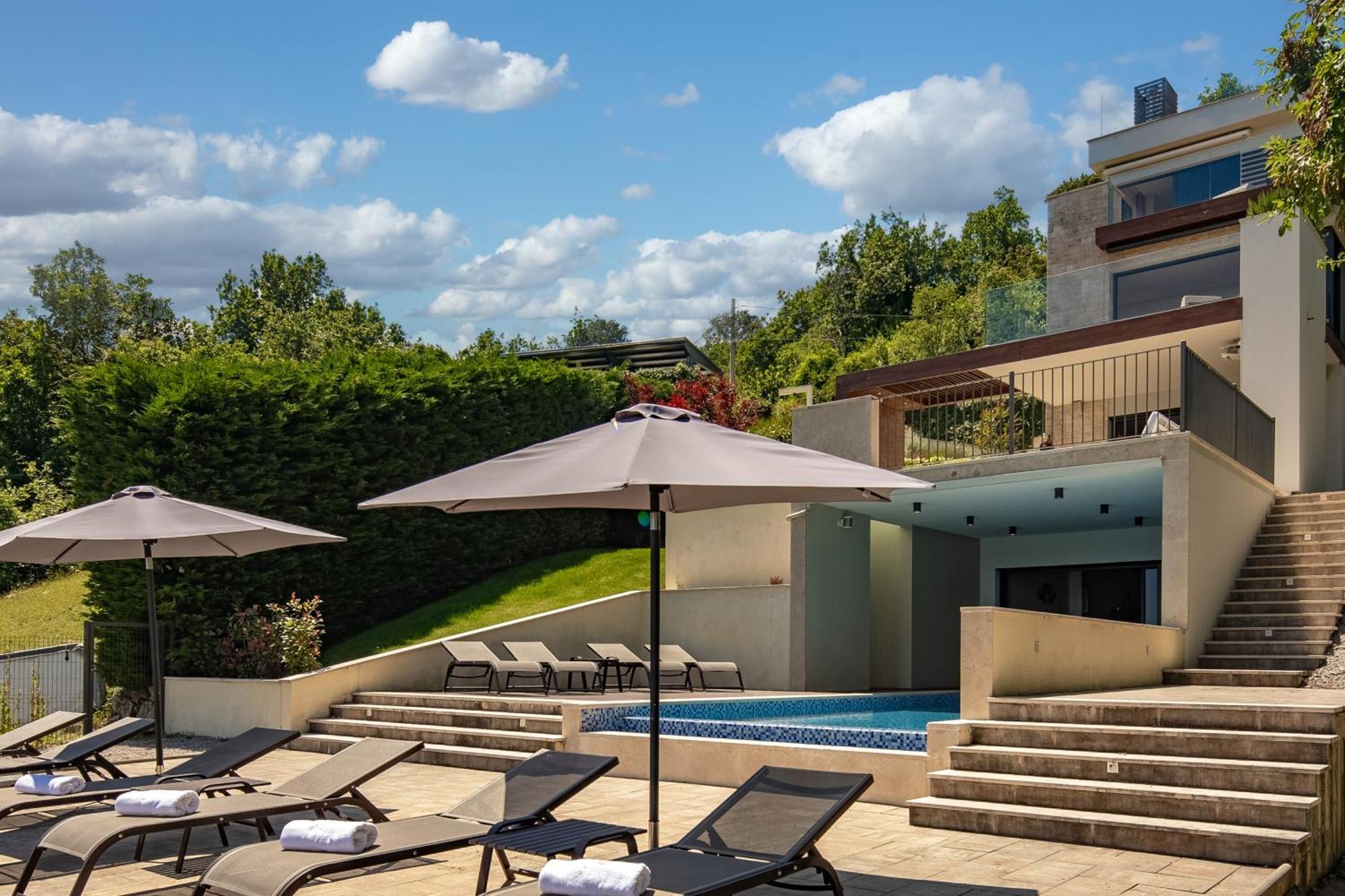 Villa Altavista - Seaview & Relax With Heated Pool & Minigolf Опатия Экстерьер фото